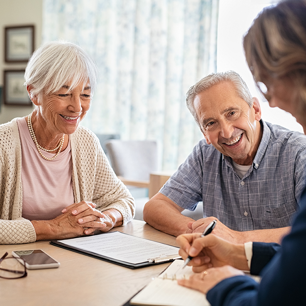 Two people with an advisor